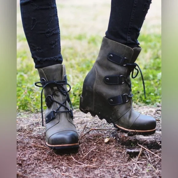 SOREL Joan Of Arctic Wedge Boot W’s 9 Leather Lug Sole NL1987-028 Dark Grey - Picture 4 of 15